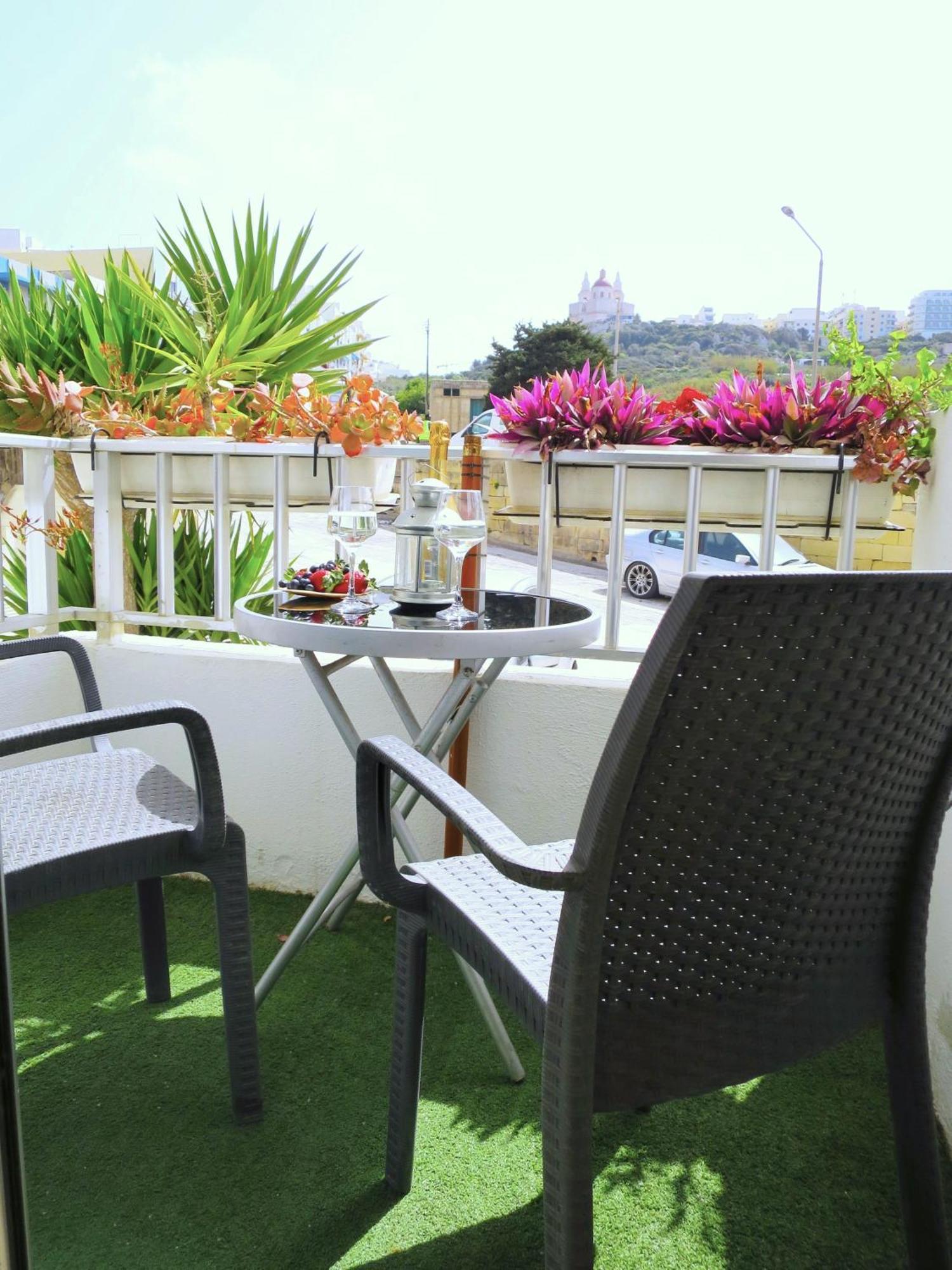 Close To Beach Unique & Cozy Apartment 3 Balconies Country Views Mellieha Ngoại thất bức ảnh